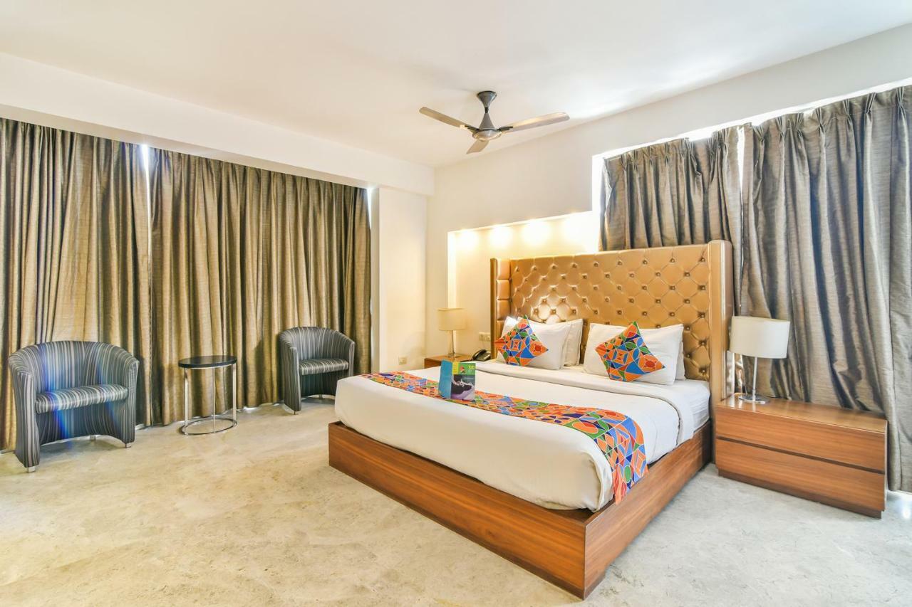 Fabhotel Prime Sage New Delhi Buitenkant foto